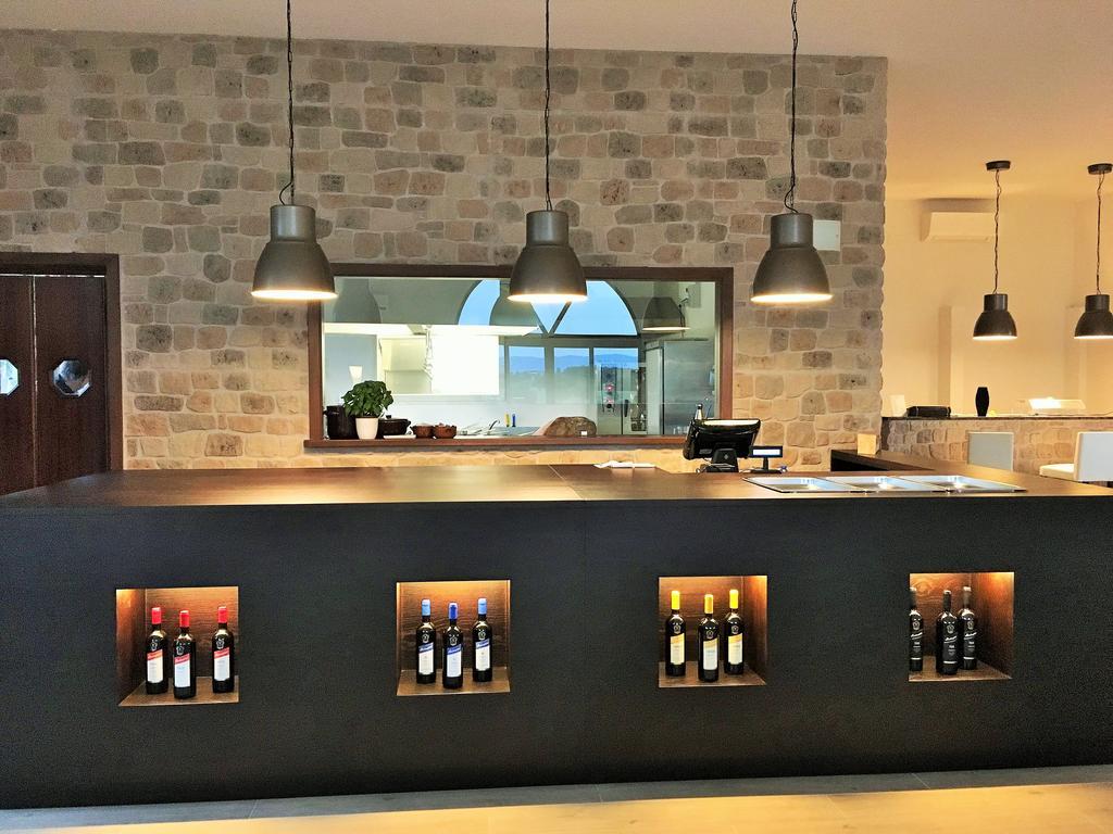 Tenuta Lamborghini Golf & Resort 帕尼卡莱 外观 照片